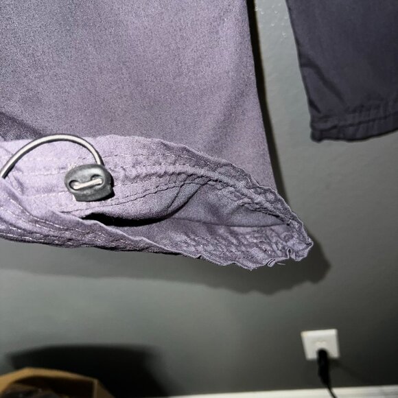 Green Town Gray Cargo Scrub Pants Women’s Medium – Drawstring Waist, Zip Pocket, - Picture 6 of 6